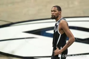  掘金队加时险胜雄鹿登顶西部  