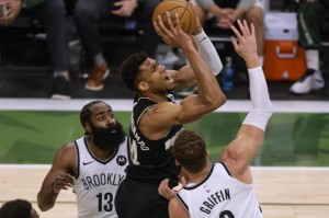  雄鹿遭鹈鹕爆冷终结七连胜  